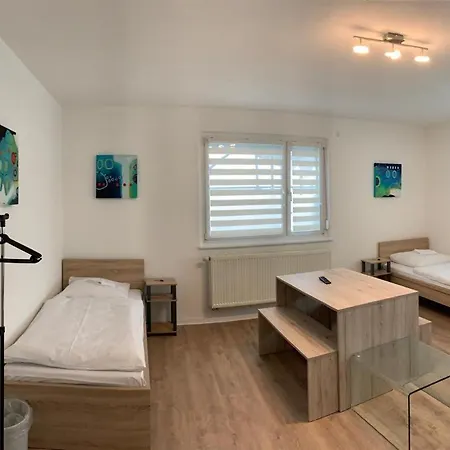 Πανσιόν Ab Moehringen Messe *