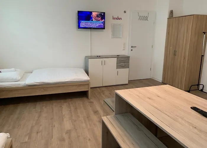 Ab Moehringen Messe Penzion *